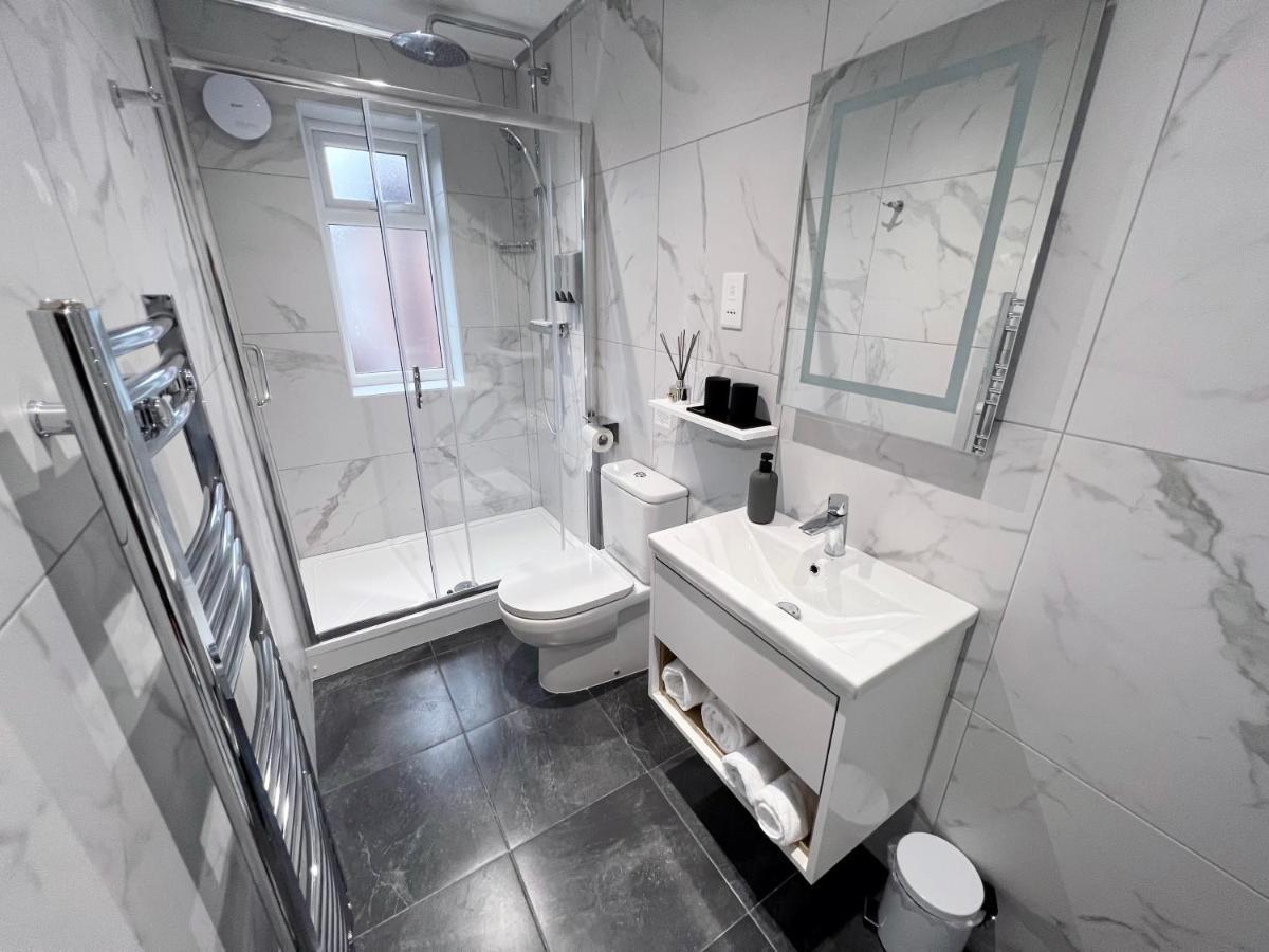 United Home B&B Salford  Eksteriør bilde