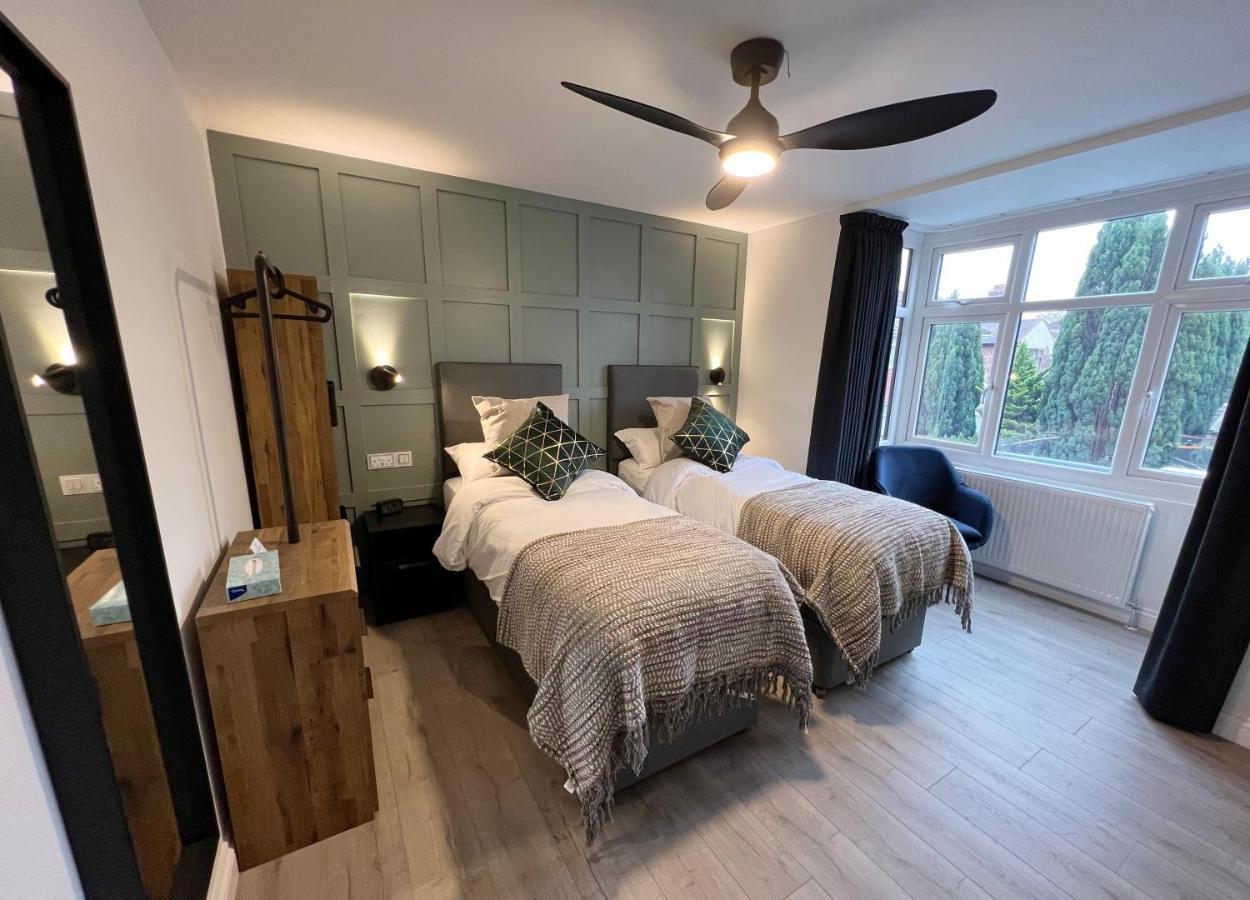 United Home B&B Salford  Eksteriør bilde