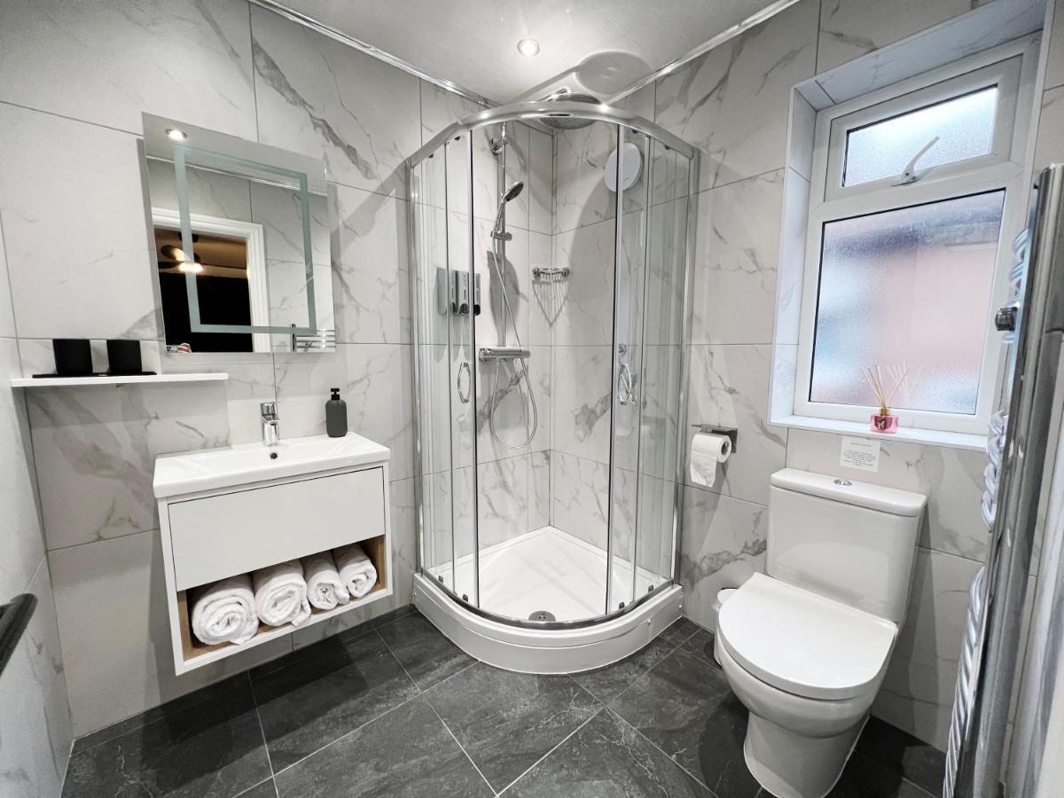 United Home B&B Salford  Eksteriør bilde